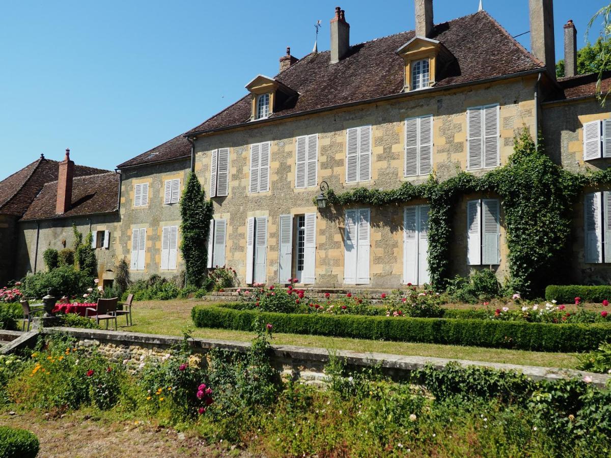 Gentilhommiere De Lurcy Le Bourg Bed & Breakfast Ngoại thất bức ảnh